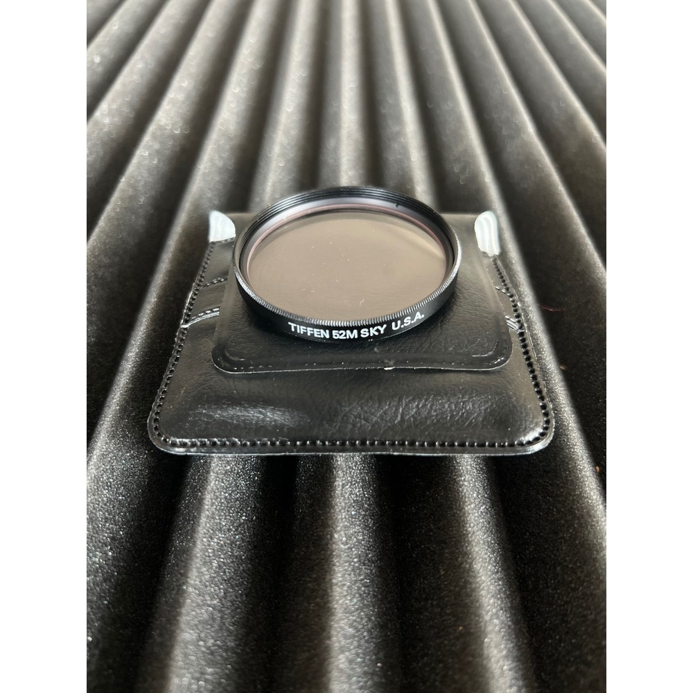 Tiffen 52mm Sky 1A‎ Camera Lens Filter with Black Leather Pouch